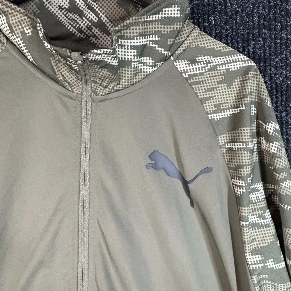 Puma Contrast Jacket 2.0 Full Zip Green Camo